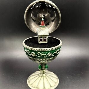 Jane Seymour Enamel & Pewter Musical Bejeweled 7" Egg